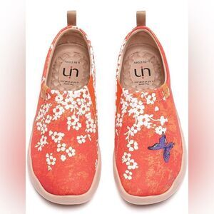UIN Women's Fashion Floral Art Sneaker Painted Canvas Travel Shoes (Sakura)